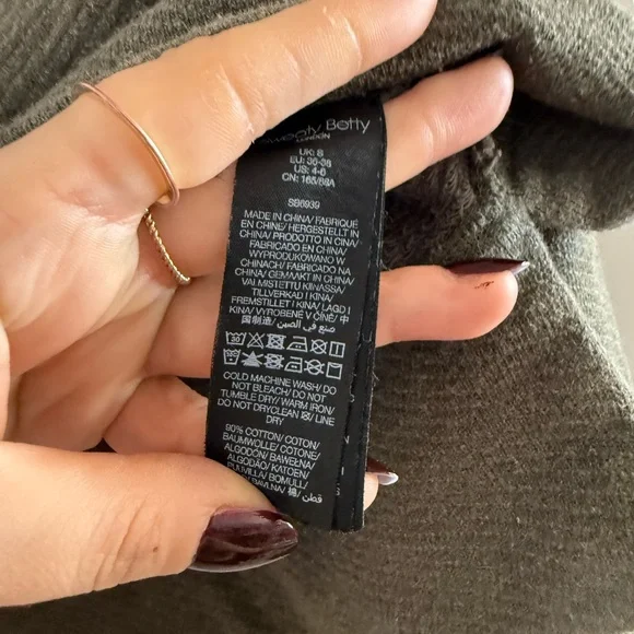 Sweaty Betty Olive Track Suit - Picture 6 of 6